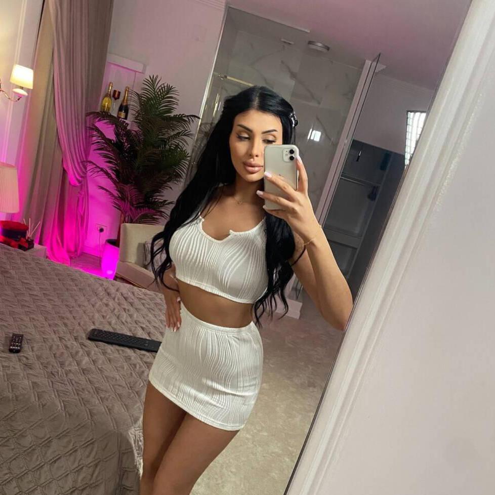 
                        Alison
                     is Female Escorts. | Ft Mcmurray | Alberta | Canada | canadatopescorts.com 