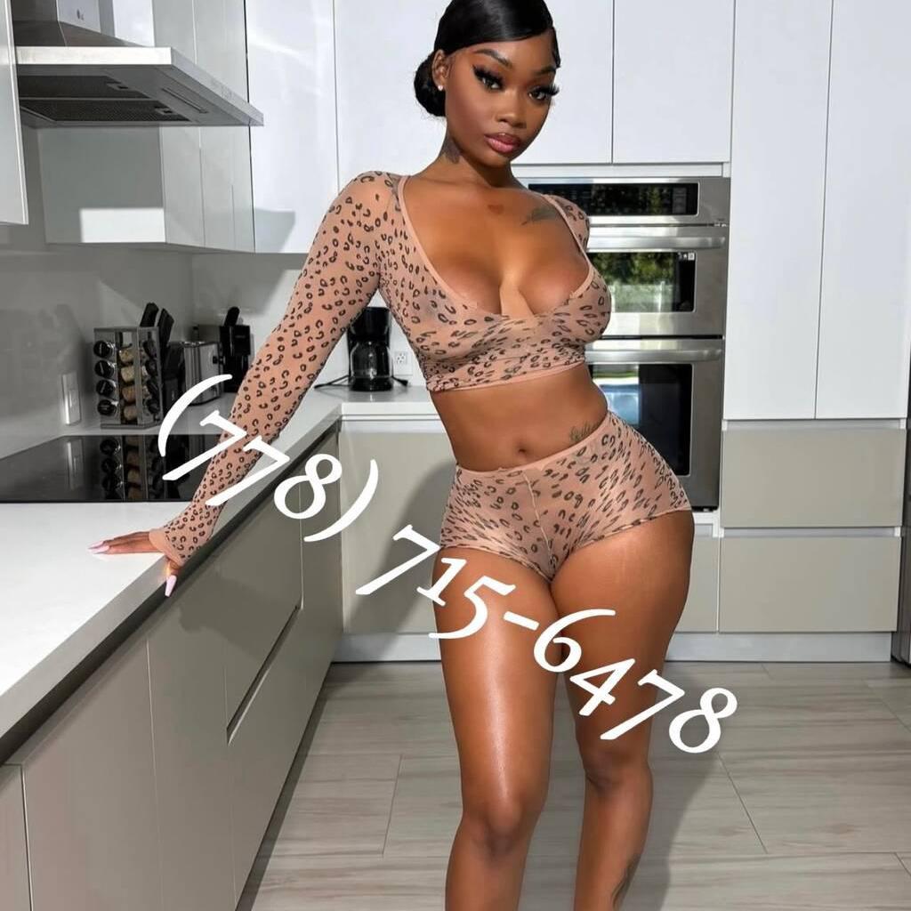 
                        Lillian
                     is Female Escorts. | Kamloops | British Columbia | Canada | canadatopescorts.com 