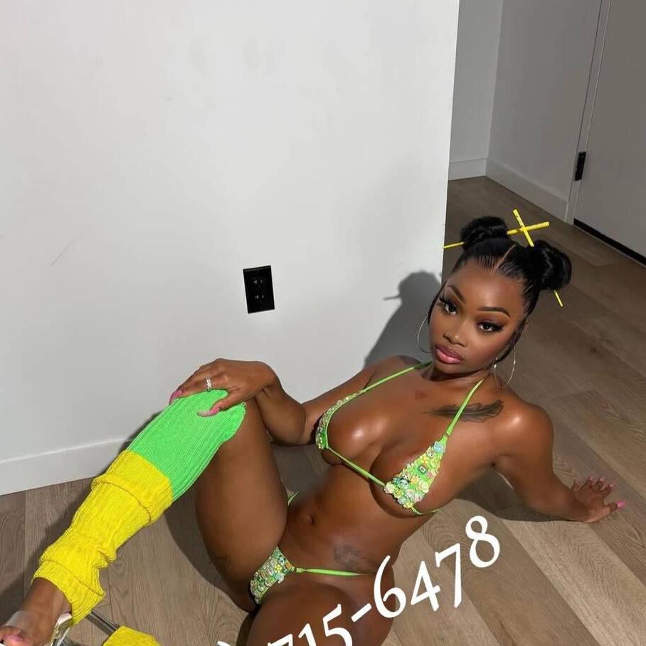 
                        Lillian
                     is Female Escorts. | Kamloops | British Columbia | Canada | canadatopescorts.com 