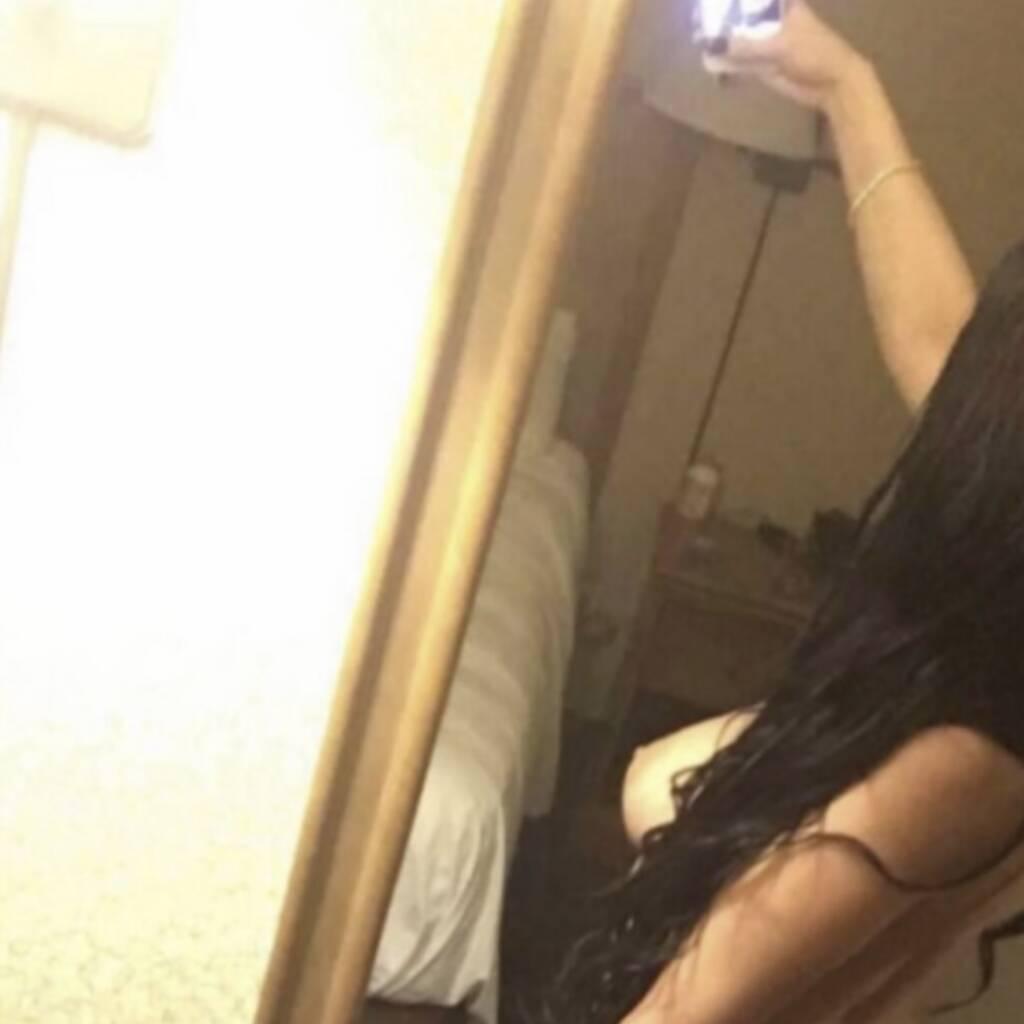 
                        Isabella
                     is Female Escorts. | Barrie | Ontario | Canada | canadatopescorts.com 