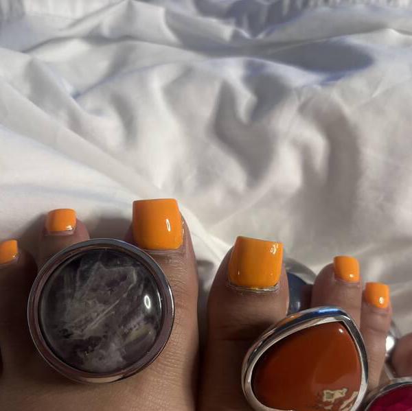 
                        Violet v
                     is Female Escorts. | Guelph | Ontario | Canada | canadatopescorts.com 