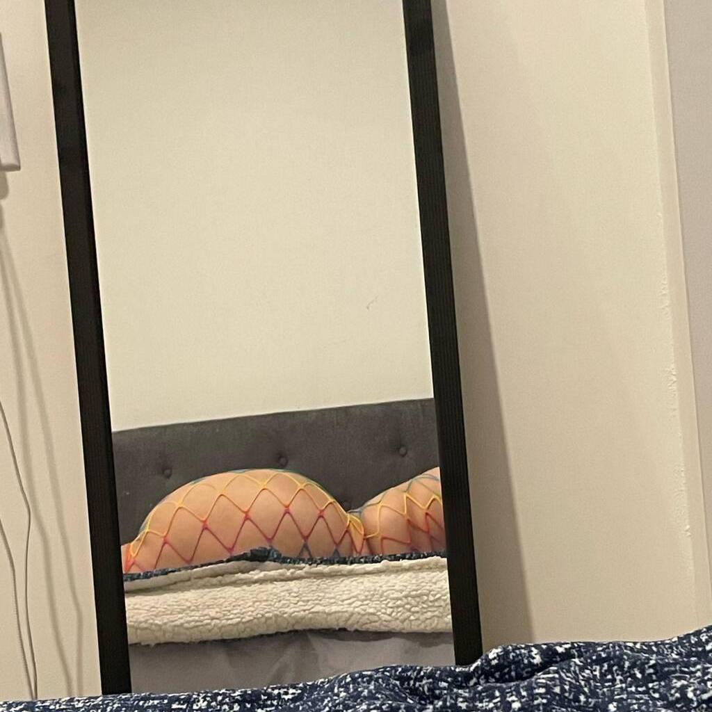 
                        Aishia VERIFIED & REAL
                     is Female Escorts. | Kitchener | Ontario | Canada | canadatopescorts.com 