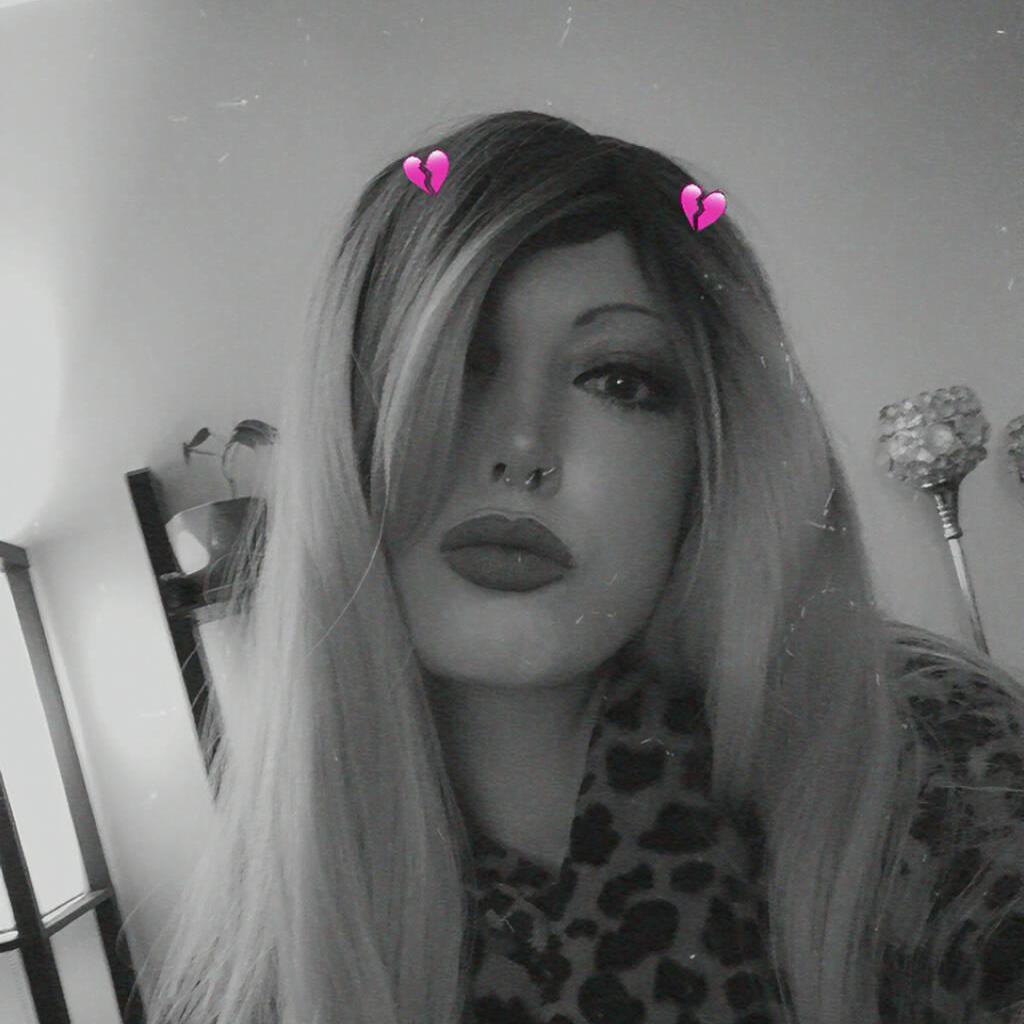 
                        Hunniebee.xo
                     is Female Escorts. | belleville | Ontario | Canada | canadatopescorts.com 