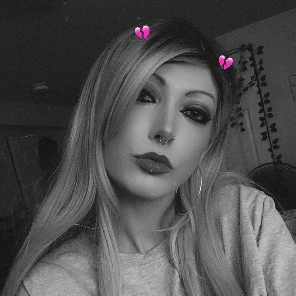 
                        Hunniebee.xo
                     is Female Escorts. | belleville | Ontario | Canada | canadatopescorts.com 