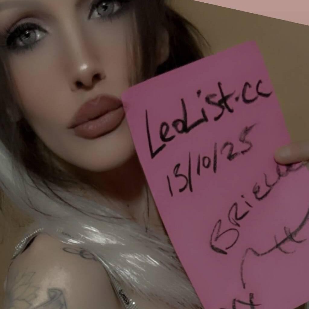 
                        Brielle
                     is Female Escorts. | Cornwall | Ontario | Canada | canadatopescorts.com 