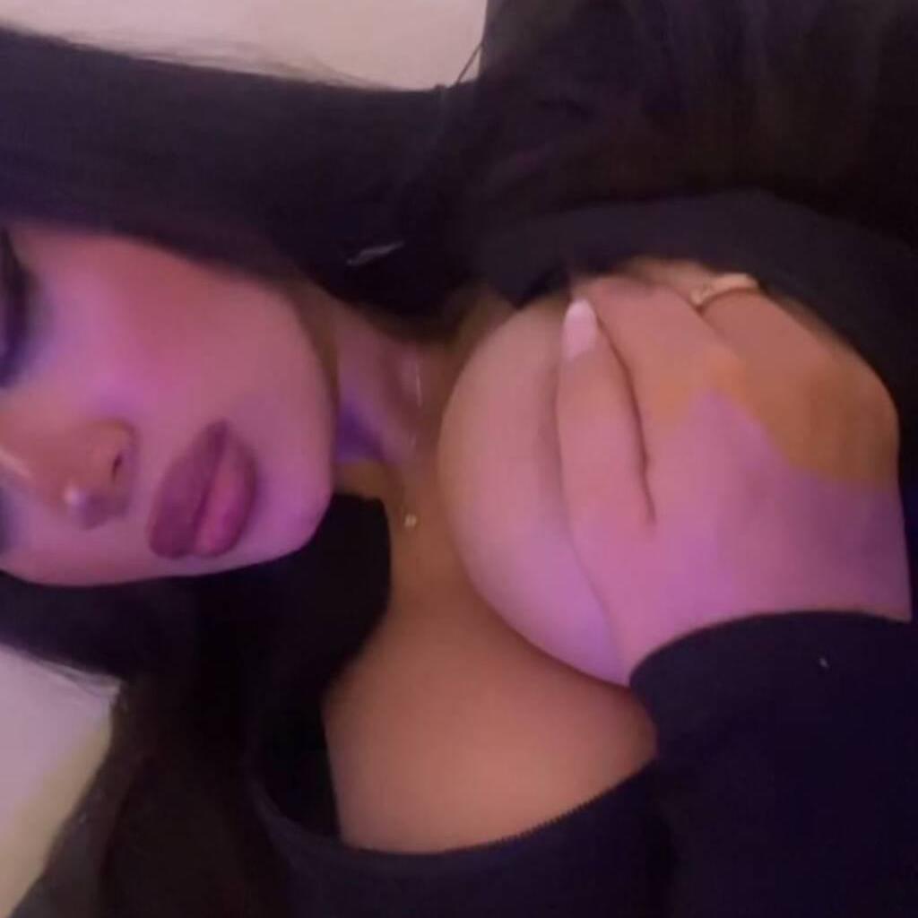 
                        Kayla
                     is Female Escorts. | Winnipeg | Manitoba | Canada | canadatopescorts.com 