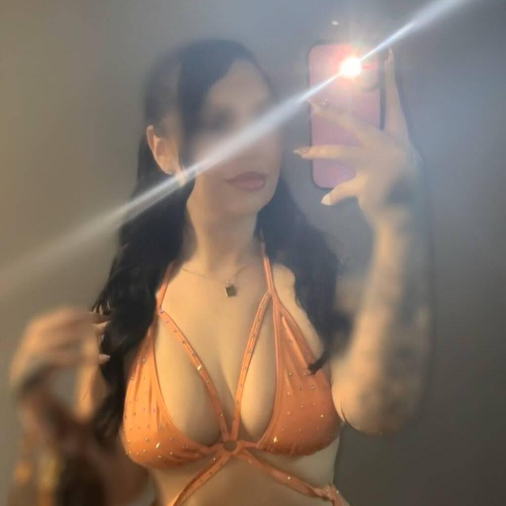 
                        LAYLA partygirl
                     is Female Escorts. | Owen Sound | Ontario | Canada | canadatopescorts.com 