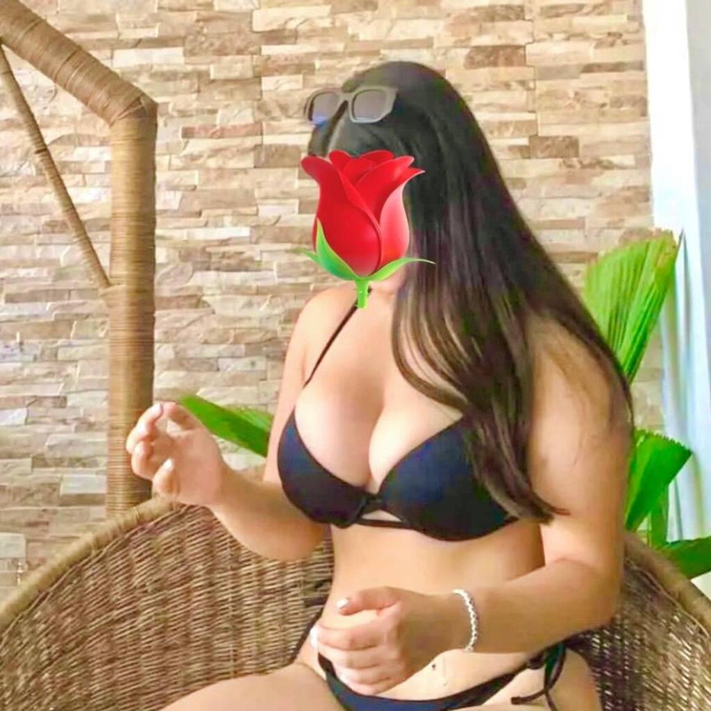 
                        Chelsie
                     is Female Escorts. | Niagara | Ontario | Canada | canadatopescorts.com 