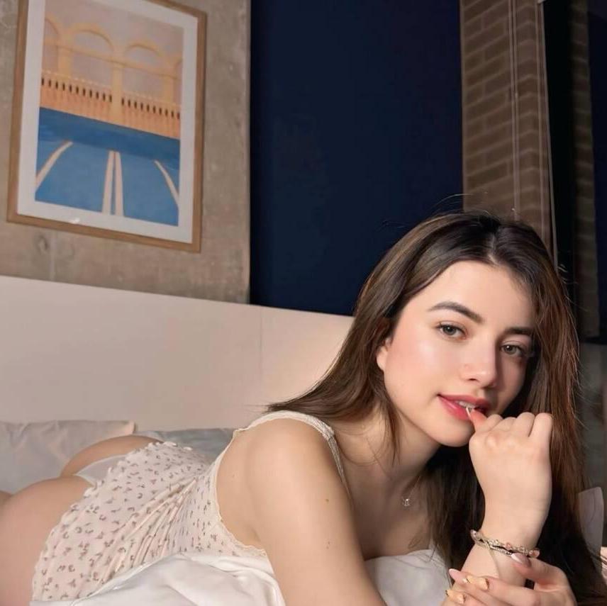 
                        Carola
                     is Female Escorts. | Skeena | British Columbia | Canada | canadatopescorts.com 