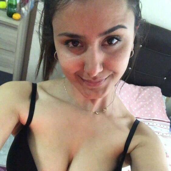 
                        pooja
                     is Female Escorts. | Winnipeg | Manitoba | Canada | canadatopescorts.com 