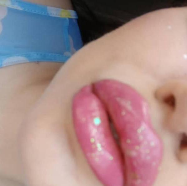 
                        Victoria Page
                     is Female Escorts. | Moncton | New Brunswick | Canada | canadatopescorts.com 