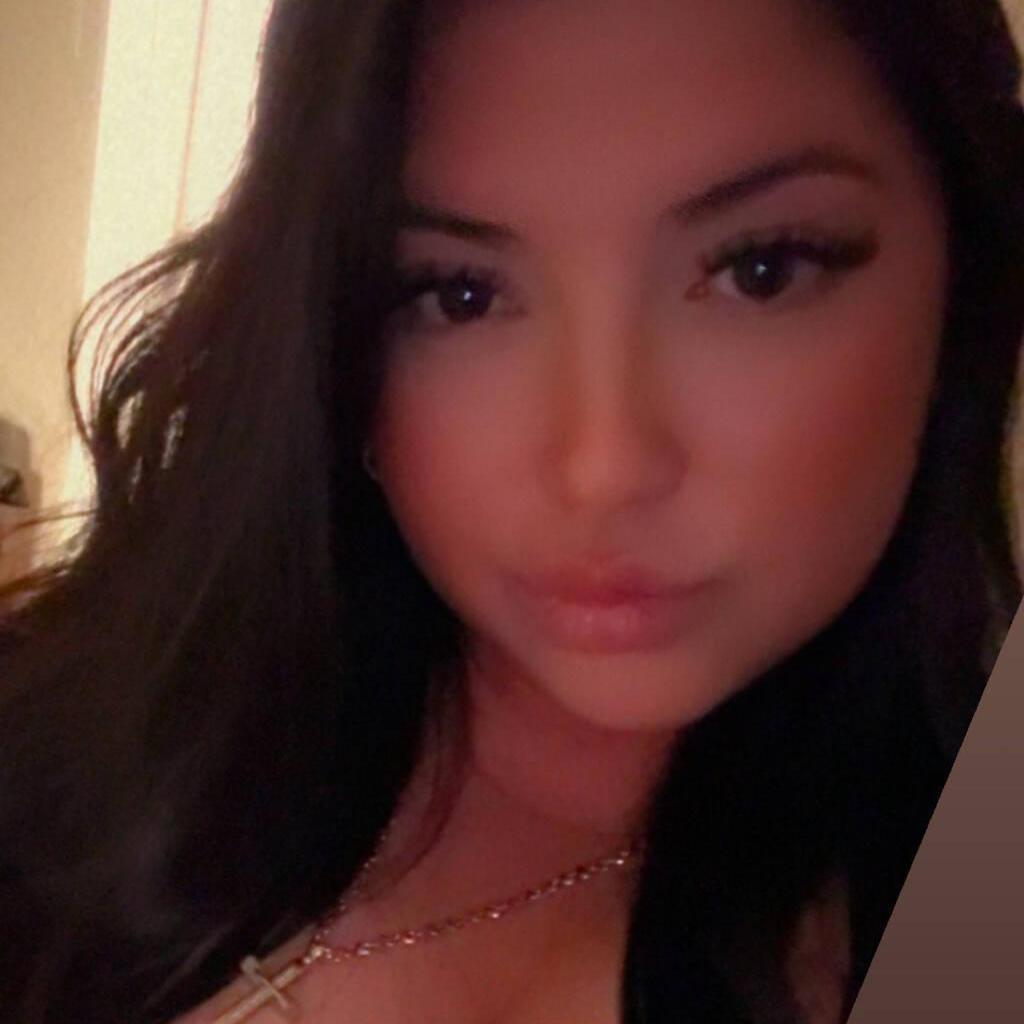 
                        Nikki
                     is Female Escorts. | Calgary | Alberta | Canada | canadatopescorts.com 