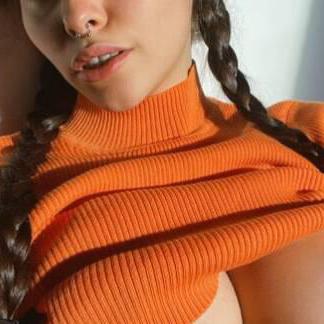 
                        Carolle
                     is Female Escorts. | Sherbrooke | Quebec | Canada | canadatopescorts.com 