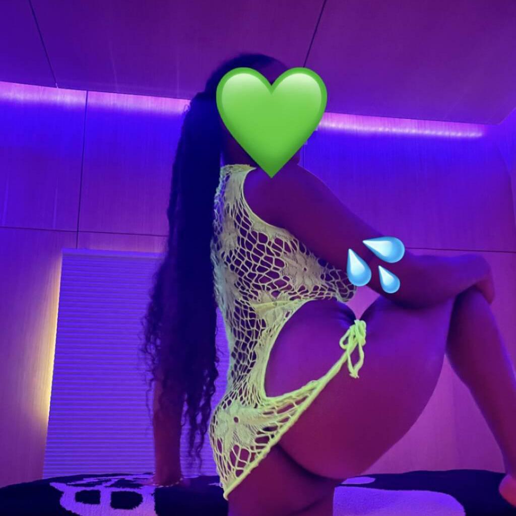 
                        Jayda & Melody
                     is Female Escorts. | Hamilton | Ontario | Canada | canadatopescorts.com 