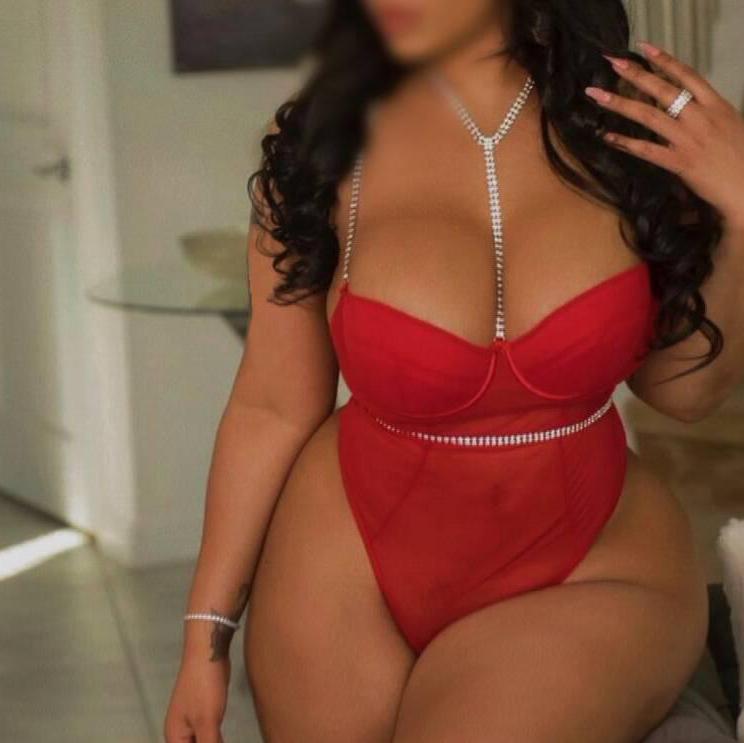 
                        Hazel
                     is Female Escorts. | Thunder Bay | Ontario | Canada | canadatopescorts.com 