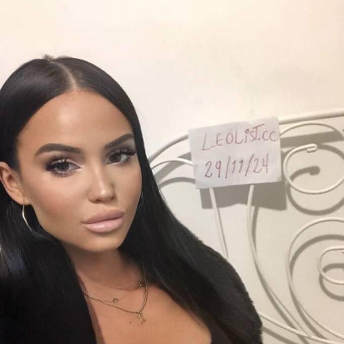 
                        Cassie
                     is Female Escorts. | Regina | Saskatchewan | Canada | canadatopescorts.com 