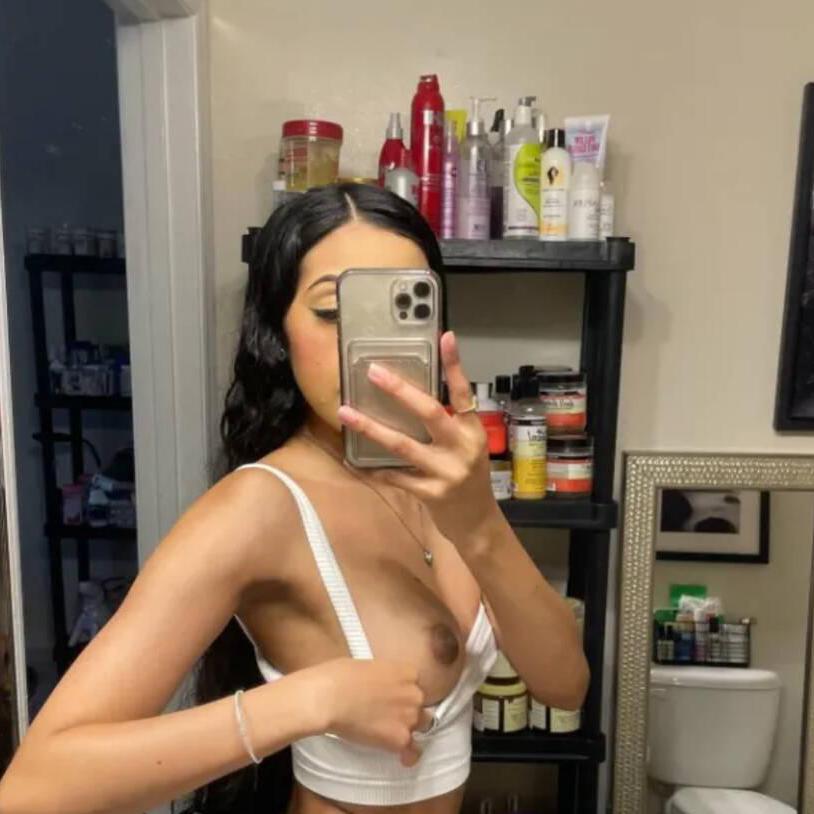 
                        Kiara
                     is Female Escorts. | Edmonton | Alberta | Canada | canadatopescorts.com 