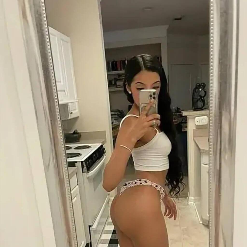 
                        Kiara
                     is Female Escorts. | Edmonton | Alberta | Canada | canadatopescorts.com 