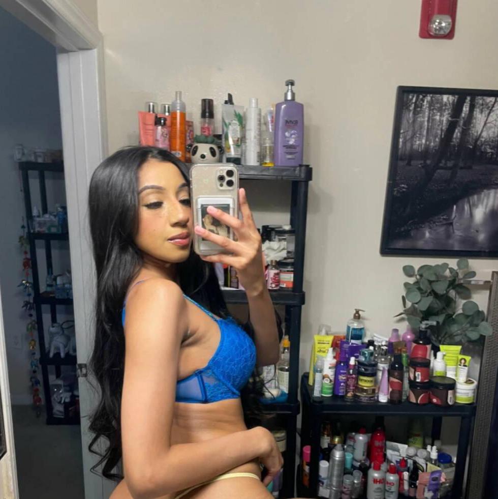 
                        Kiara
                     is Female Escorts. | Edmonton | Alberta | Canada | canadatopescorts.com 