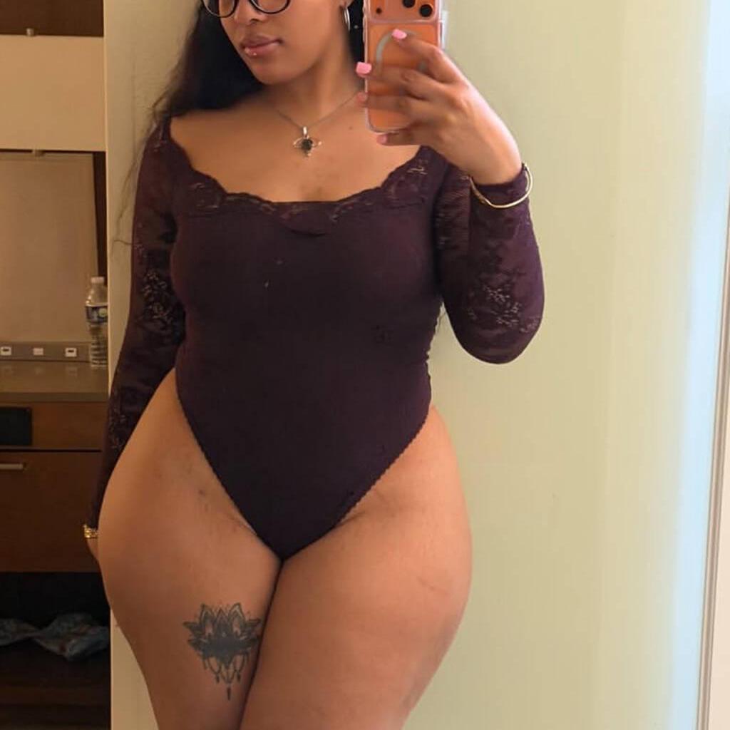 
                        Annie
                     is Female Escorts. | Peace River Country | British Columbia | Canada | canadatopescorts.com 