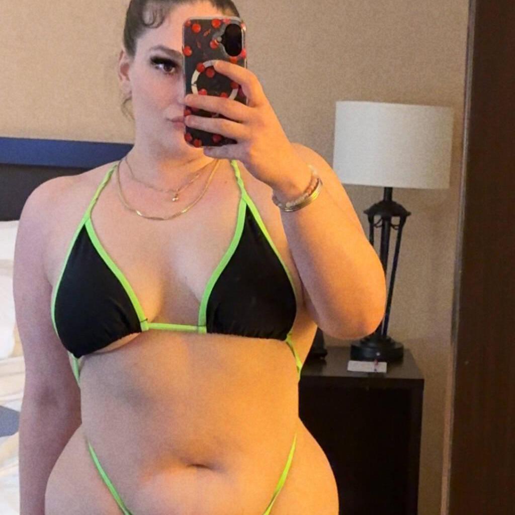 
                        Tiffany
                     is Female Escorts. | Winnipeg | Manitoba | Canada | canadatopescorts.com 