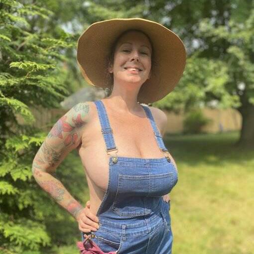 
                        Line
                     is Female Escorts. | Hamilton | Ontario | Canada | canadatopescorts.com 