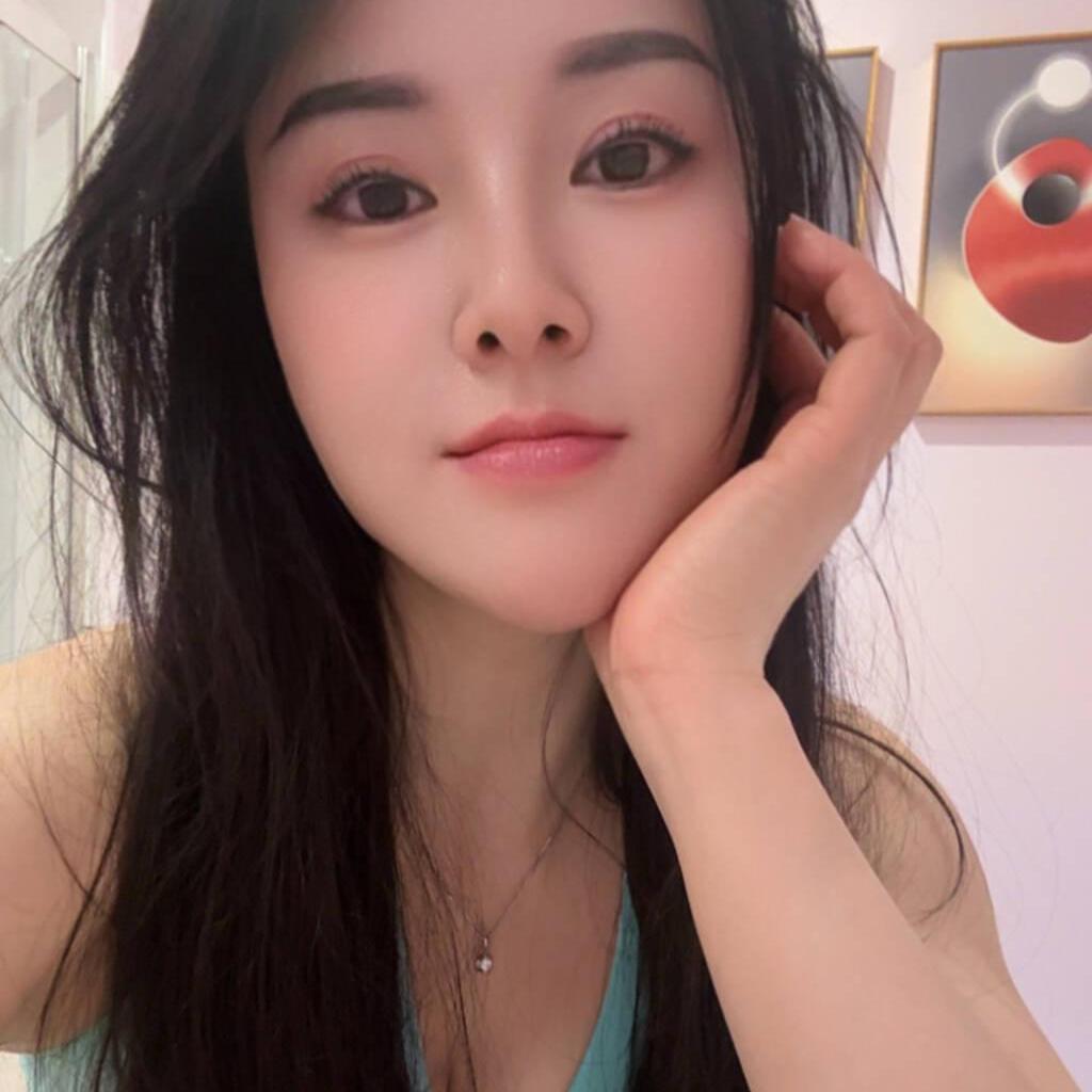 
                        Selina4038858787
                     is Female Escorts. | Calgary | Alberta | Canada | canadatopescorts.com 