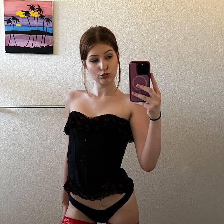 
                        Bree
                     is Female Escorts. | Grande Prairie | Alberta | Canada | canadatopescorts.com 