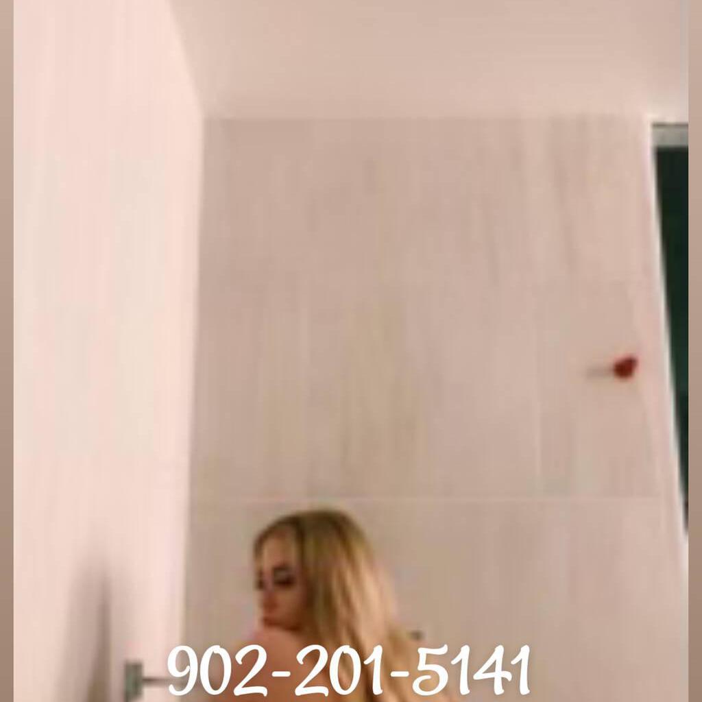 
                        Mel
                     is Female Escorts. | St. John | New Brunswick | Canada | canadatopescorts.com 