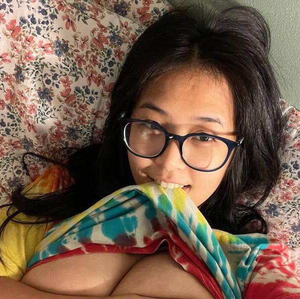 
                        Lilly
                     is Female Escorts. | Vancouver | British Columbia | Canada | canadatopescorts.com 