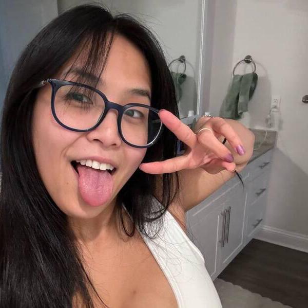 
                        Lilly
                     is Female Escorts. | Vancouver | British Columbia | Canada | canadatopescorts.com 