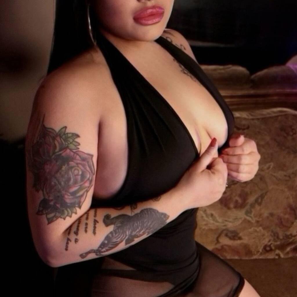 
                        Rosa
                     is Female Escorts. | Montreal | Quebec | Canada | canadatopescorts.com 