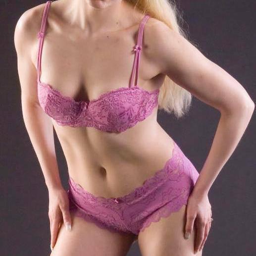 
                        Ashley
                     is Female Escorts. | St. Albert | Alberta | Canada | canadatopescorts.com 