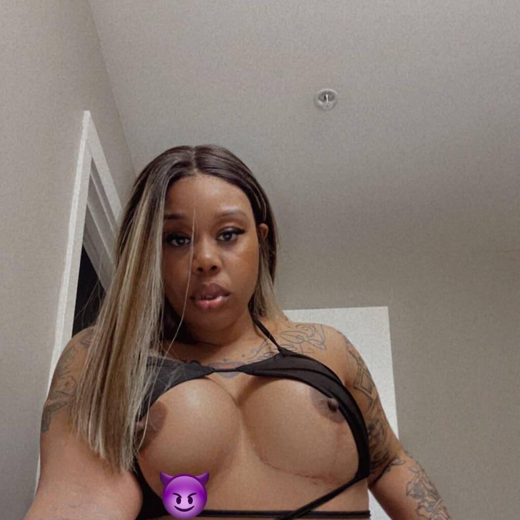 
                        Remy BADDIE
                     is Female Escorts. | Barrie | Ontario | Canada | canadatopescorts.com 