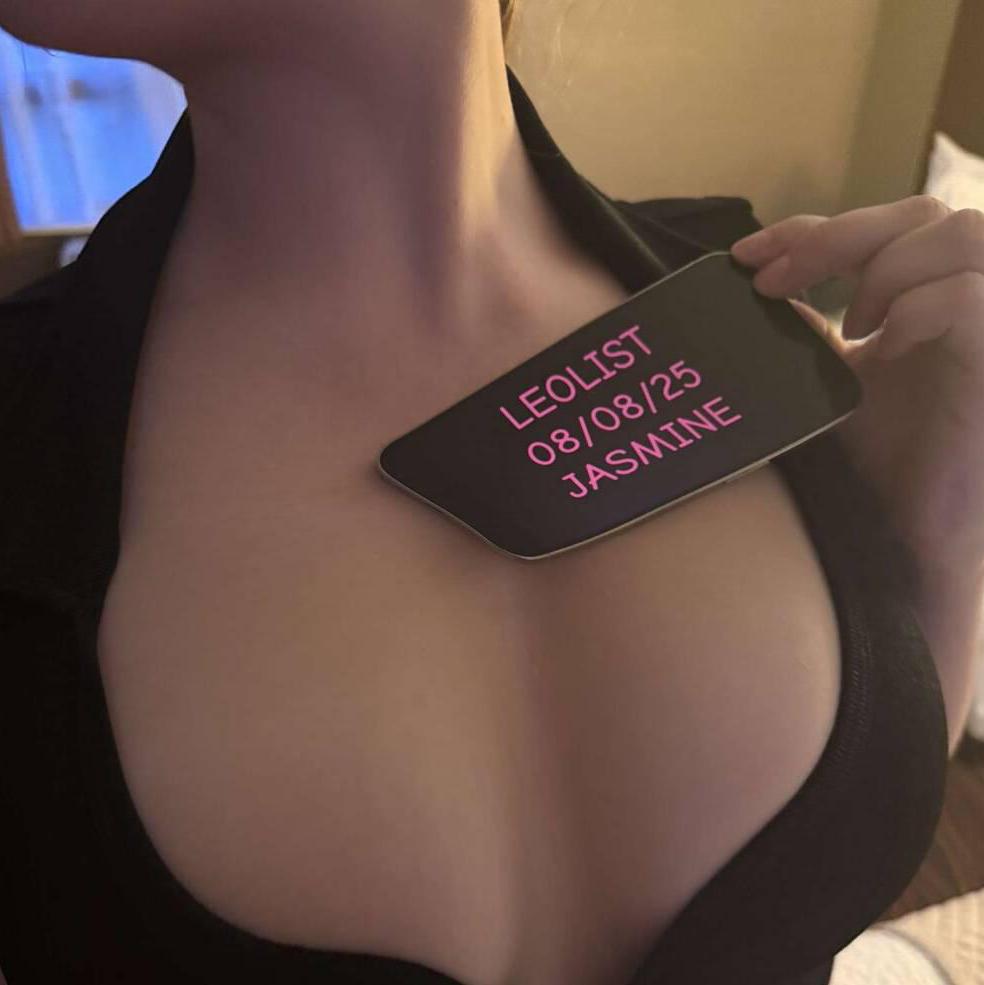 
                        Jasmine
                     is Female Escorts. | Niagara | Ontario | Canada | canadatopescorts.com 