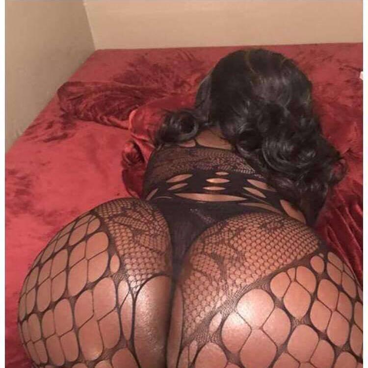 
                        Jade
                     is Female Escorts. | Trois Rivieres | Quebec | Canada | canadatopescorts.com 