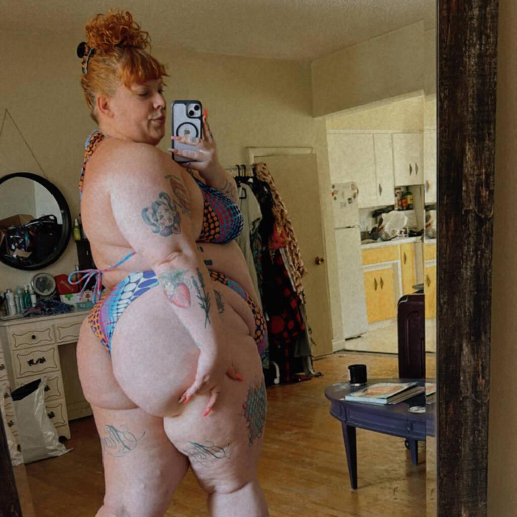 
                        Sierra
                     is Female Escorts. | Montreal | Quebec | Canada | canadatopescorts.com 