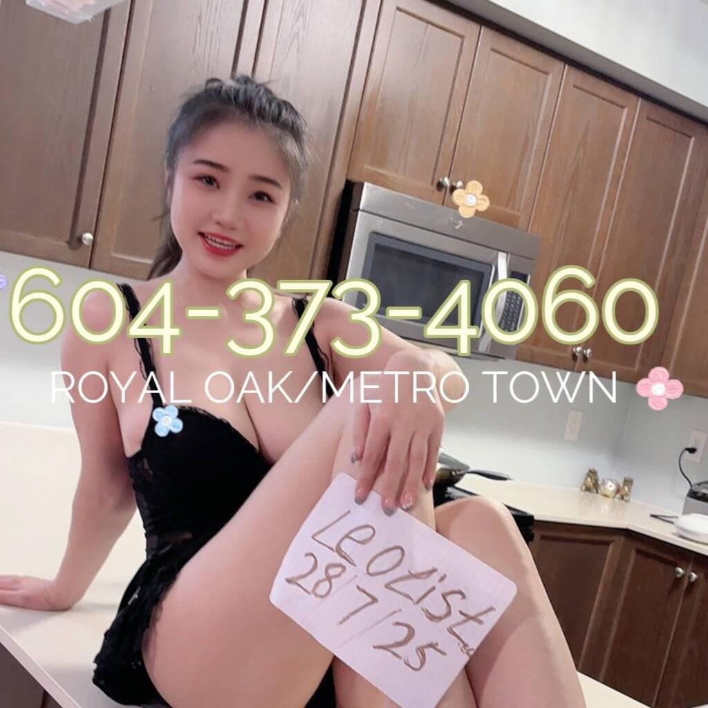 
                        RAINBOW. metro town
                     is Female Escorts. | Vancouver | British Columbia | Canada | canadatopescorts.com 