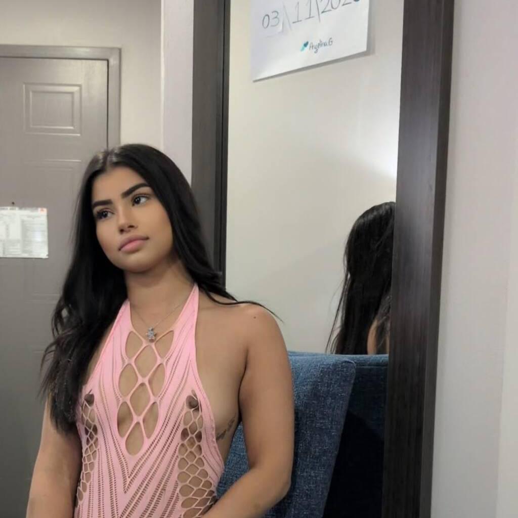 
                        Angelina
                     is Female Escorts. | Barrie | Ontario | Canada | canadatopescorts.com 