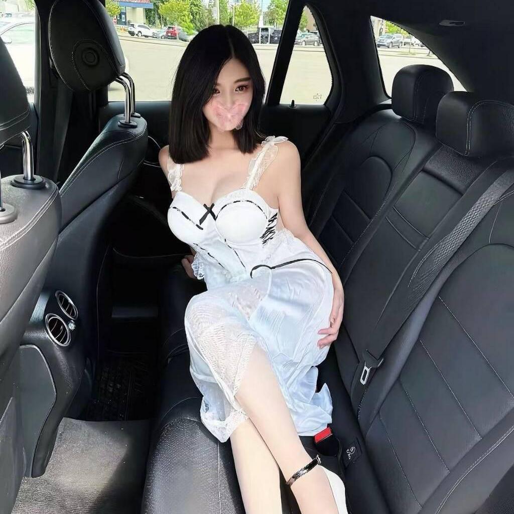 
                        Minji
                     is Female Escorts. | Kingston | Ontario | Canada | canadatopescorts.com 