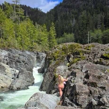 
                        Zoey and Charlotte
                     is Female Escorts. | Cariboo | British Columbia | Canada | canadatopescorts.com 