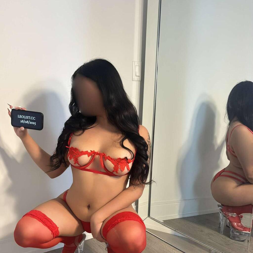 
                        Nina
                     is Female Escorts. | Toronto | Ontario | Canada | canadatopescorts.com 