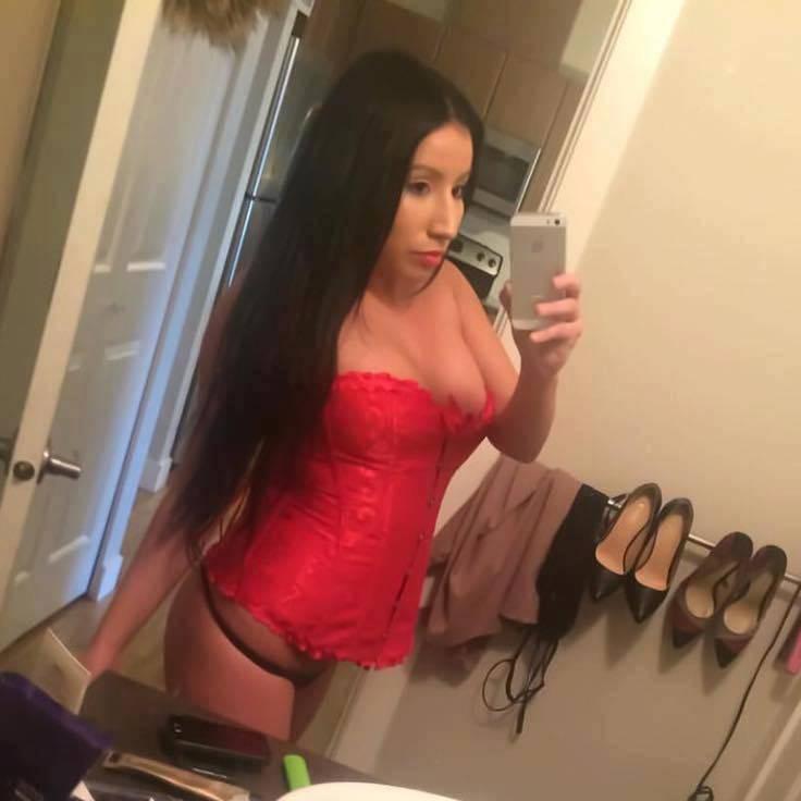 
                        Brandy
                     is Female Escorts. | Abbotsford | British Columbia | Canada | canadatopescorts.com 
