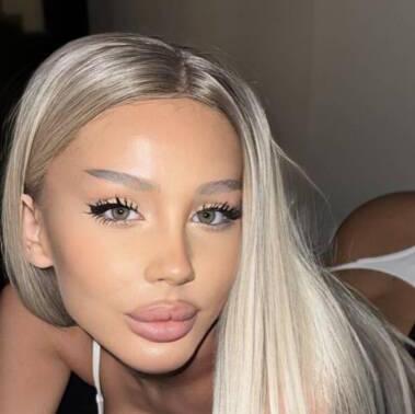 
                        Bailey
                     is Female Escorts. | Edmonton | Alberta | Canada | canadatopescorts.com 