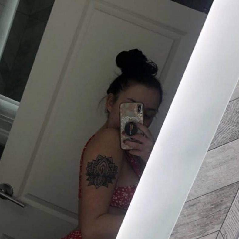 
                        Ashley
                     is Female Escorts. | Sunshine Coast | British Columbia | Canada | canadatopescorts.com 