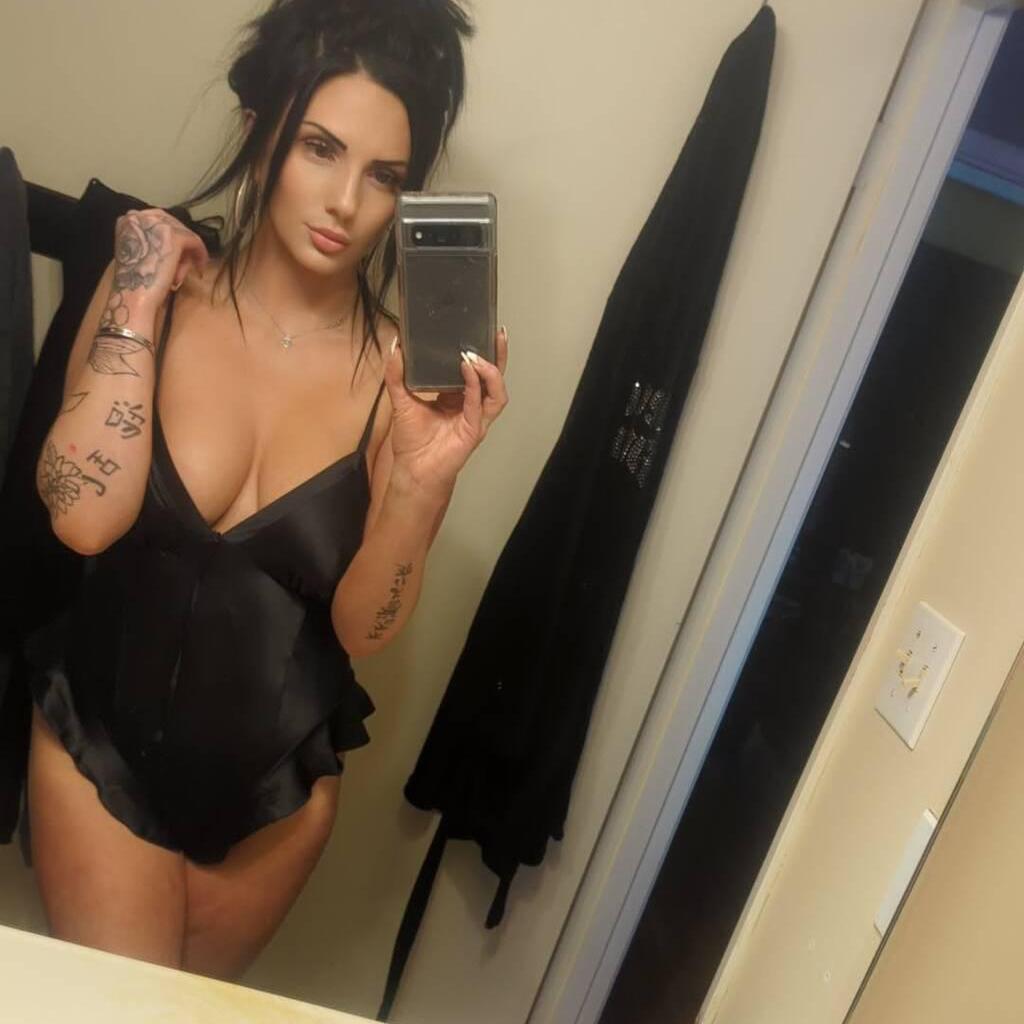 
                        Jenna
                     is Female Escorts. | Edmonton | Alberta | Canada | canadatopescorts.com 