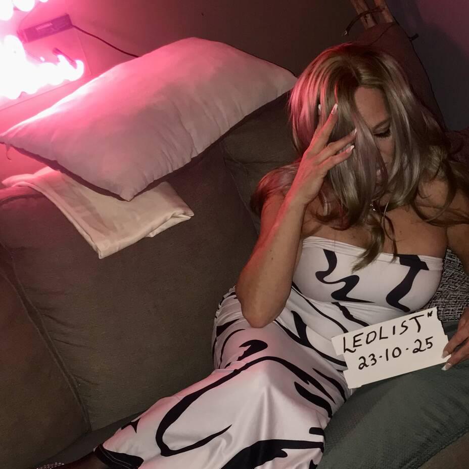 
                        MIA PLEASEMORE
                     is Female Escorts. | Abbotsford | British Columbia | Canada | canadatopescorts.com 