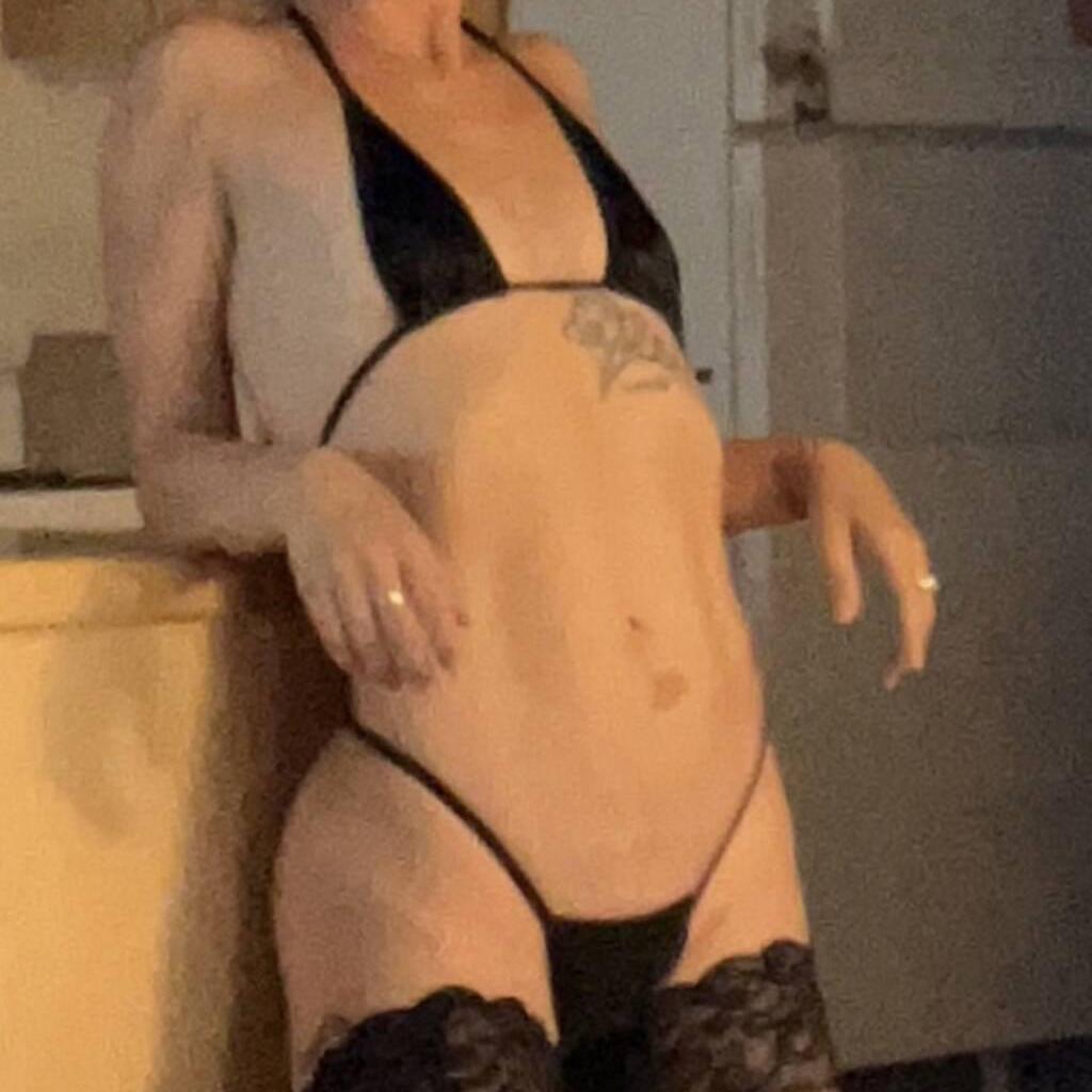 
                        Gabby
                     is Female Escorts. | Nanaimo | British Columbia | Canada | canadatopescorts.com 