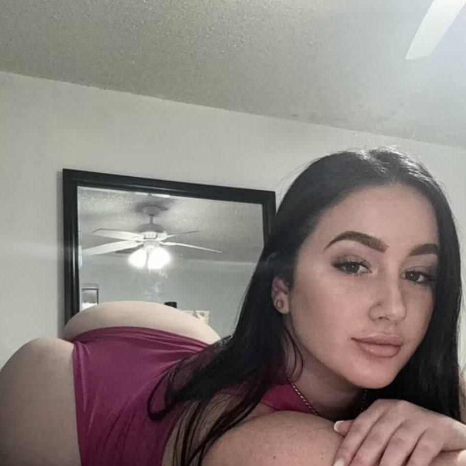 
                        Sara
                     is Female Escorts. | Quebec City | Quebec | Canada | canadatopescorts.com 