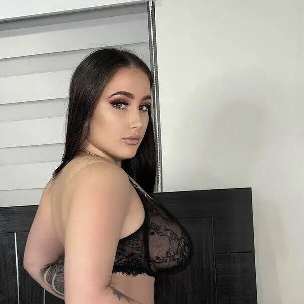 
                        Sara
                     is Female Escorts. | Quebec City | Quebec | Canada | canadatopescorts.com 